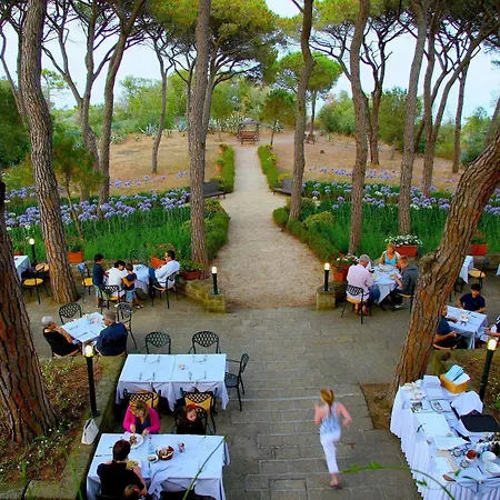 Tenuta Delle Ripalte 3* 카폴리베리