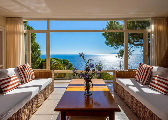 Tenuta Delle Ripalte 3* 카폴리베리