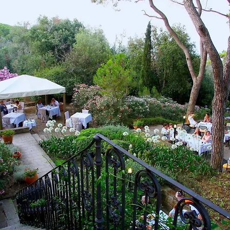 特努塔德勒里帕尔特酒店 酒店 卡波利韦里