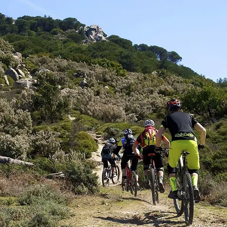 酒店 特努塔德勒里帕尔特酒店 3*